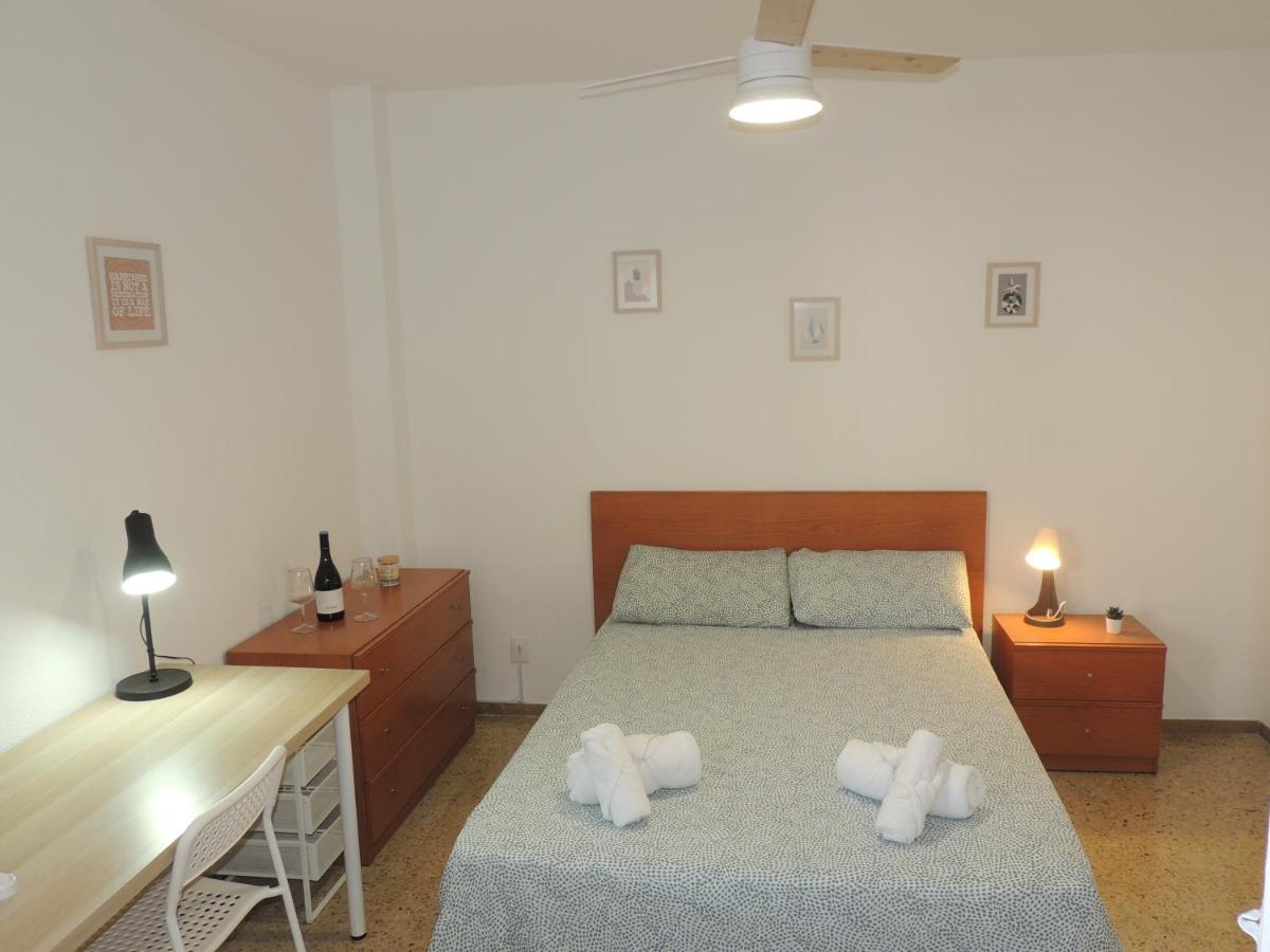 Bonito Apartamento En Tarragona Centro Apartment Bagian luar foto
